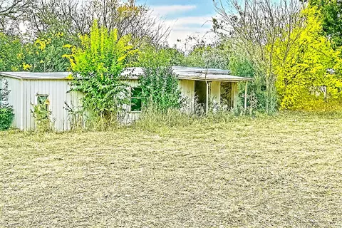 131 Oak Run, Whitney, TX 76692 photo 2