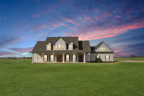 155 N Armstrong Rd, Venus, TX 76084
