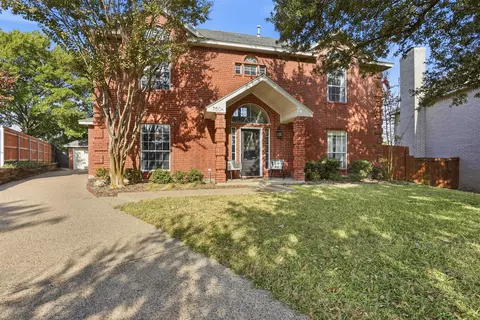 7504 Rall Cir, Fort Worth, TX 76132