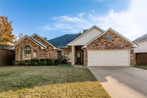 4511 Ainsworth Cir, Grapevine, TX 76051
