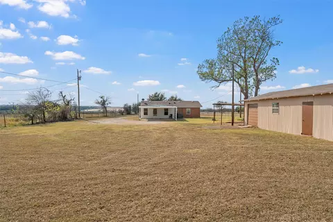 Exterior - 2977 Old Lorena Rd, Lorena, TX 76655 photo 7 of 7