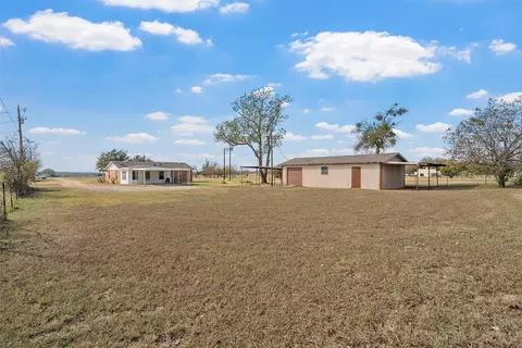 Exterior - 2977 Old Lorena Rd, Lorena, TX 76655 photo 6 of 7