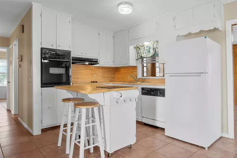 Kitchen - 2977 Old Lorena Rd, Lorena, TX 76655 photo 1 of 4