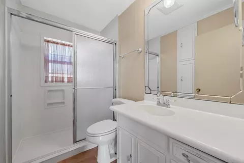 Bath - 2977 Old Lorena Rd, Lorena, TX 76655 photo 1 of 1