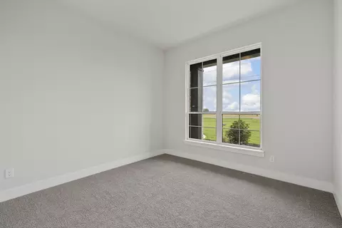 Bedroom - 16813 Chapel Rd, Lorena, TX 76655 photo 5 of 7