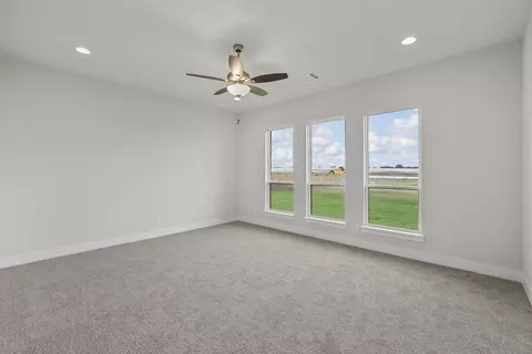 Bedroom - 16813 Chapel Rd, Lorena, TX 76655 photo 7 of 7