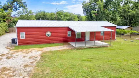 410 Navajo, Gordonville, TX 76245
