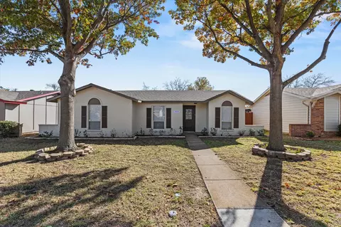 900 Wandering Way Dr, Allen, TX 75002