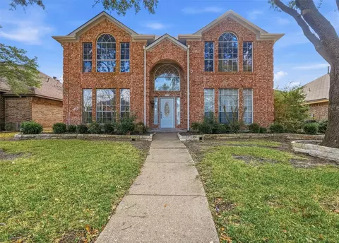 1700 Ariel Dr, Mesquite, TX 75181