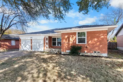 1809 W Birge St, Sherman, TX 75092