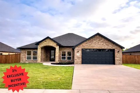 504 Limestone Cir, Mabank, TX 75147