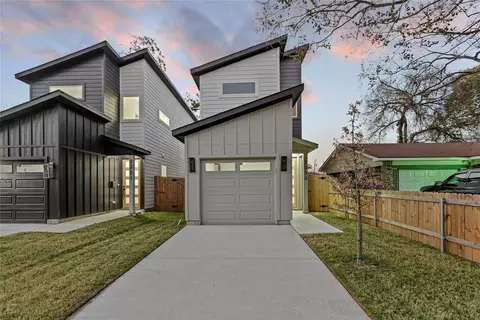 2333 Bethurum Ave, Dallas, TX 75215