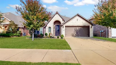 9709 Athens Dr, Argyle, TX 76226