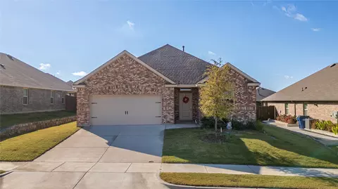 619 Gatecrest Dr, Fate, TX 75087