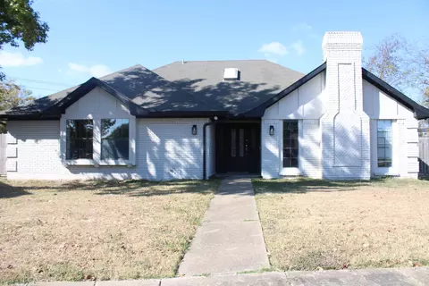 1663 Riverway Bend Cir, Dallas, TX 75217