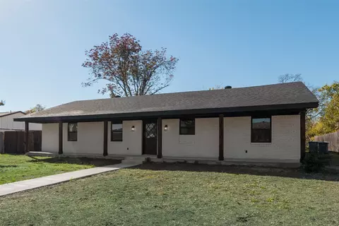 3913 Southridge Dr, Rowlett, TX 75088