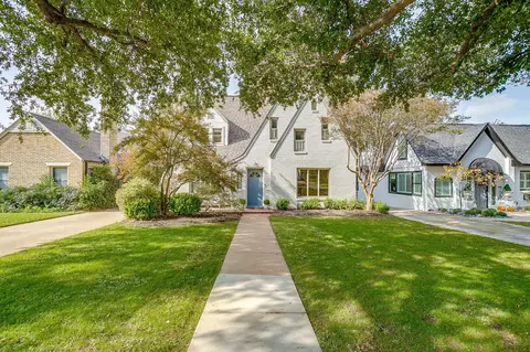 2528 Shirley Ave, Fort Worth, TX 76109
