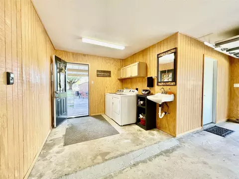 Other - 945 Brickyard Rd, West, TX 76691 photo 3 of 4