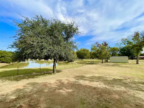 Exterior - 945 Brickyard Rd, West, TX 76691 photo 8 of 10