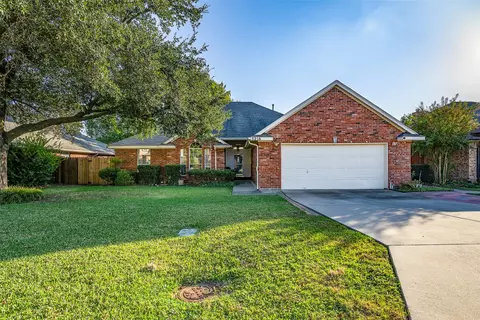 5216 Tartan Cir, Denton, TX 76208
