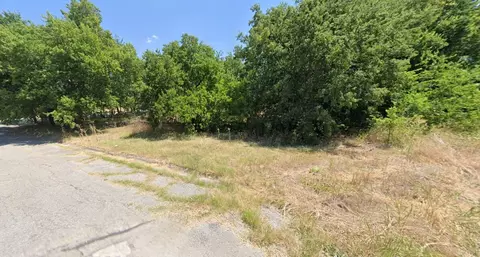 1214 Witherspoon, Gainesville, TX 76240