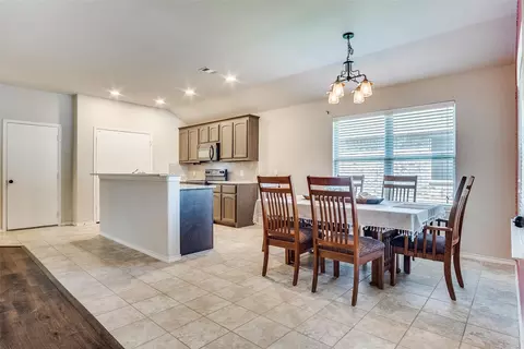 227 Walnut Bend Rd, Springtown, TX 76082 photo 11