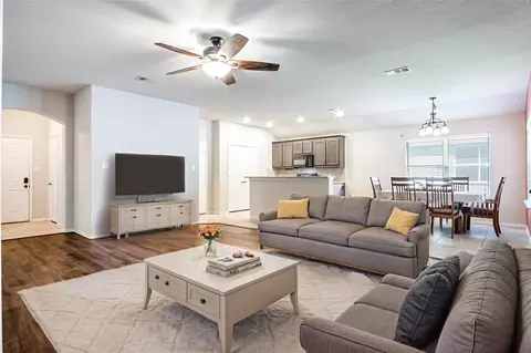 227 Walnut Bend Rd, Springtown, TX 76082