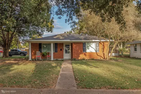 2801 E Cavett Dr, Shreveport, LA 71104
