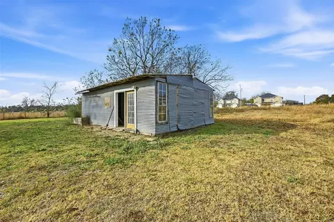 Other - 507 E Maple St, Whitewright, TX 75491 photo 5 of 5