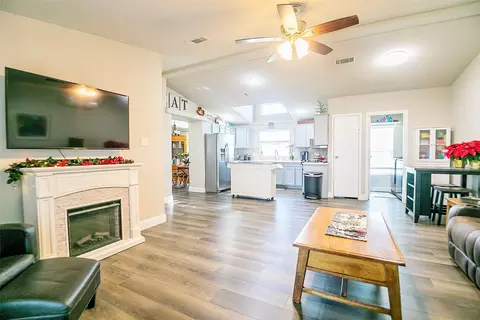 11661 Dane Rd, Pilot Point, TX 76258 photo 15