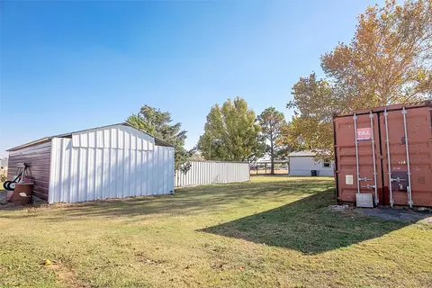 11661 Dane Rd, Pilot Point, TX 76258 photo 39