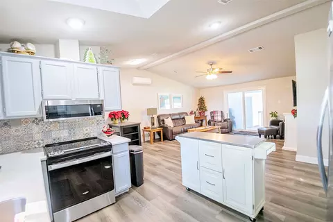 11661 Dane Rd, Pilot Point, TX 76258 photo 13