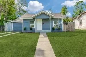 2238 Macon St, Dallas, TX 75215