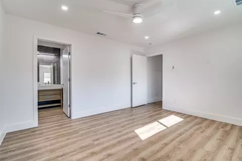Bedroom - 4727 Ashbrook Rd, Dallas, TX 75227 photo 5 of 6