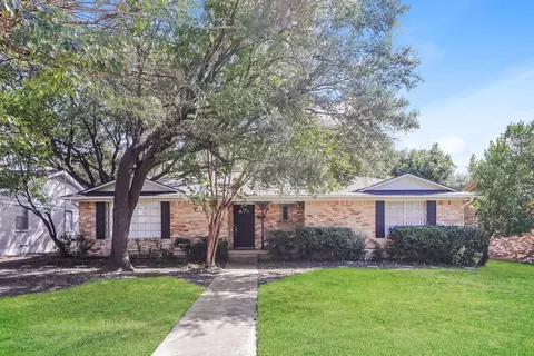 5132 Breakwood Dr, Dallas, TX 75227