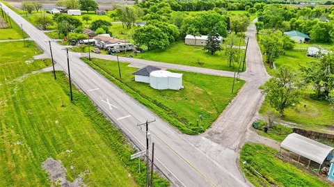 5769 Williams St, Nevada, TX 75173