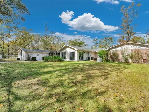 Exterior - 151 Lancewood Cir, Lufkin, TX 75904 photo 5 of 10