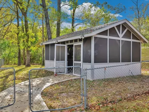 Exterior - 151 Lancewood Cir, Lufkin, TX 75904 photo 1 of 10