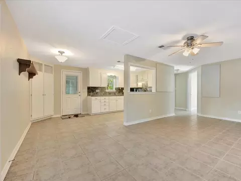 Living - 151 Lancewood Cir, Lufkin, TX 75904 photo 11 of 12