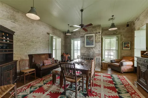 Dining - 802 S Austin St, Comanche, TX 76442 photo 3 of 6