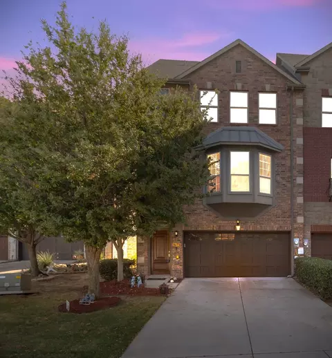 7852 Fox Horn Dr, Irving, TX 75063