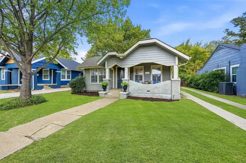 3816 Calmont Ave, Fort Worth, TX 76107