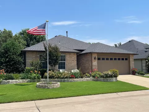 9700 Applewood Trl, Denton, TX 76207