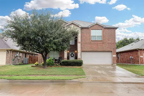 13041 Sierra View Dr, Fort Worth, TX 76244