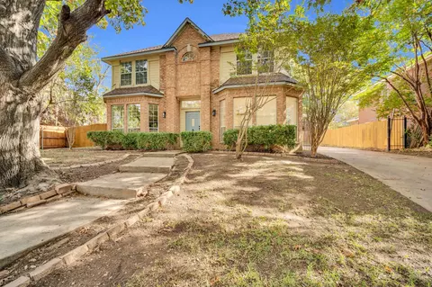 7609 Grassland Dr, Fort Worth, TX 76133