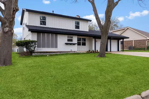 2806 Ricketts St, Sherman, TX 75092