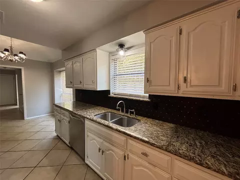 5008 Edgewater Dr, Rowlett, TX 75088 photo 7