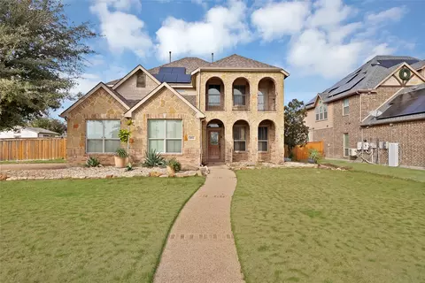 2852 England Pkwy, Grand Prairie, TX 75054