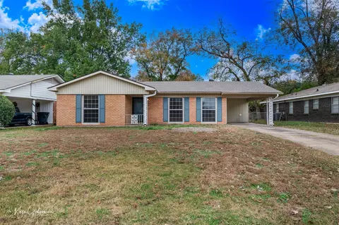 2714 Doles Pl, Shreveport, LA 71104