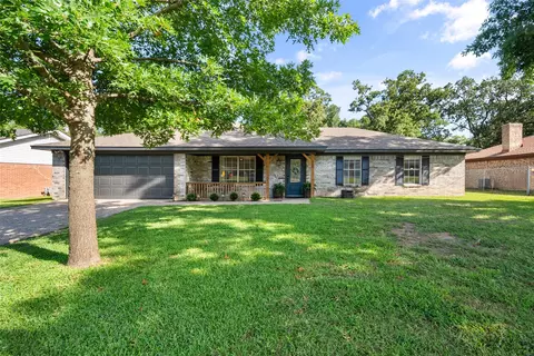 400 Fairmont Ave, Corsicana, TX 75110